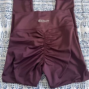 ECHT scrunch butt leggings